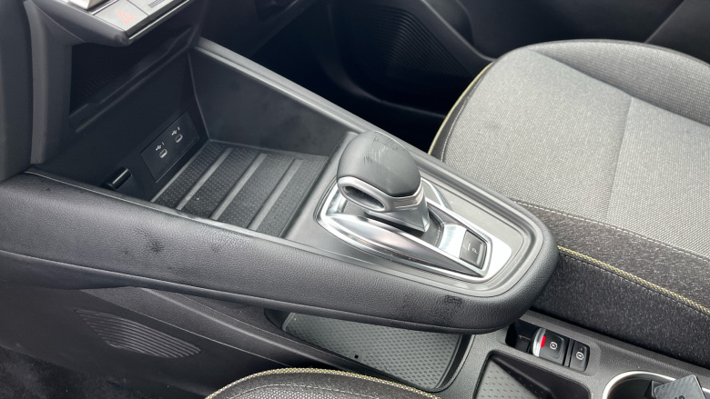 Renault Symbioz 1.6 E-Tech FHEV 145 Techno 5dr Auto Hybrid Estate